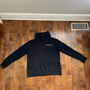 CALVIN KLEIN SWEATER